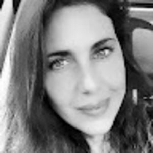 Meet your Posher, Vanessa